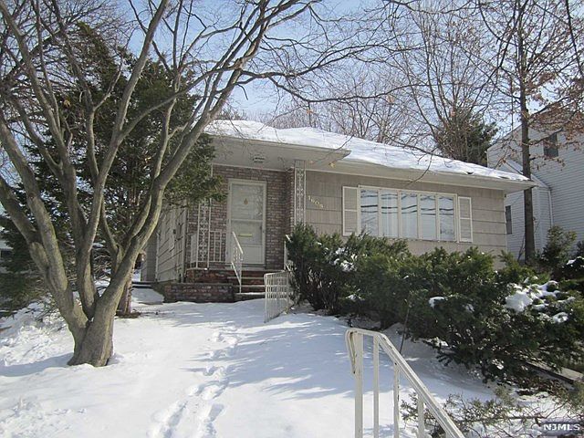 1st image of 16-09 11th St