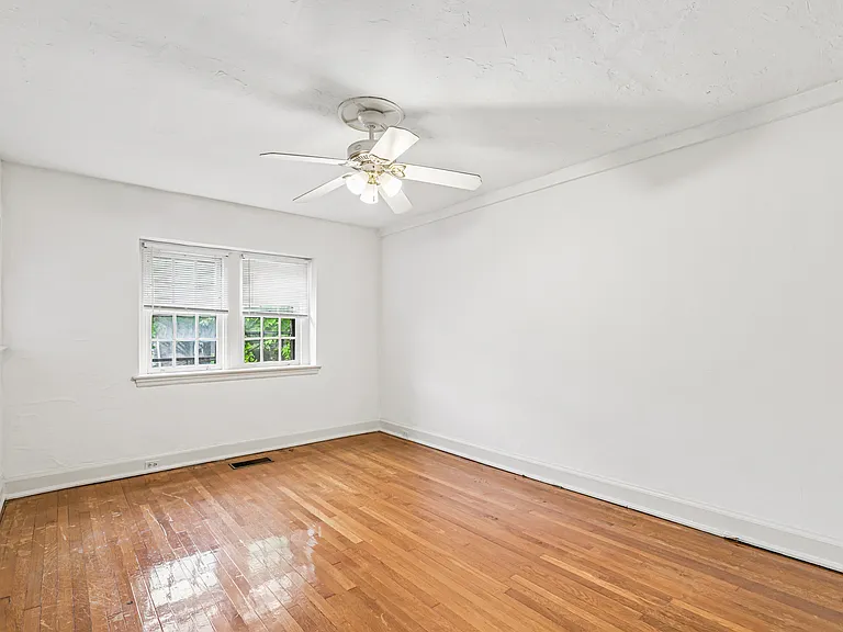 124 Argyle Rd #C6 — Photo 35