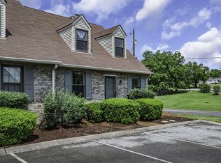 200 Deerpoint Ct, Hendersonville, TN 37075