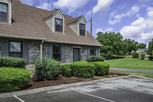 200 Deerpoint Ct Photo 1