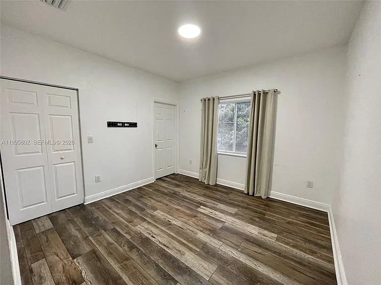 1531 NW 55th Ter #1533 — Photo 6