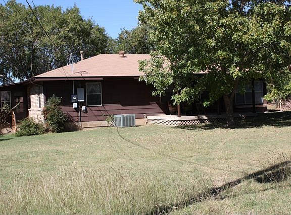 3rd image of 1007 Avenue C