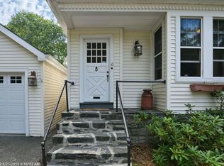 16 Beacon St, Portland, ME 04103