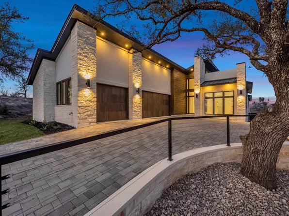 316 Azalea Court, Horseshoe Bay, TX 78657