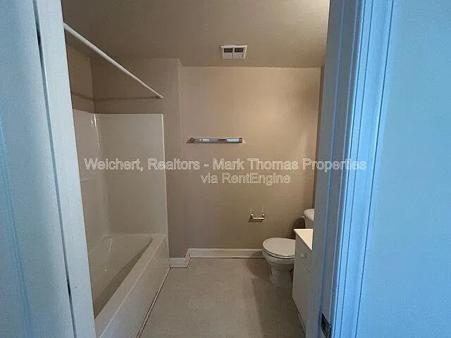 929 Morreene Rd #D23 — Photo 18
