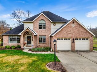 2032 Golfway Dr, Aliquippa, PA 15001