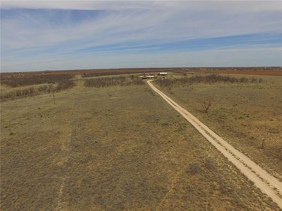 3rd image of 6264 County Road 4116