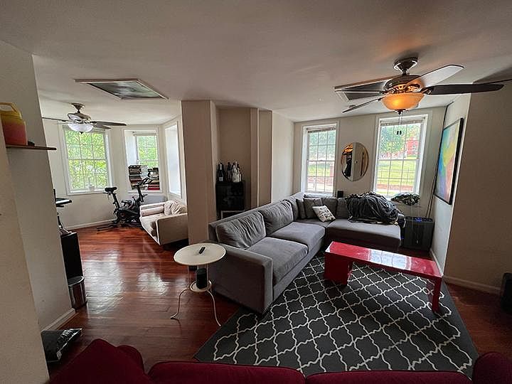 1131 8th St NE, Washington, DC 20002 | Zillow