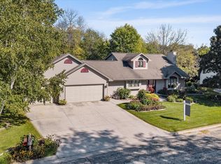 908 Wieting Ct, Chilton, WI 53014