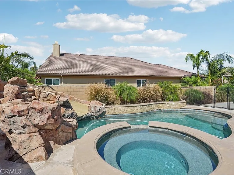 7961 Spaniel Ct — Photo 50