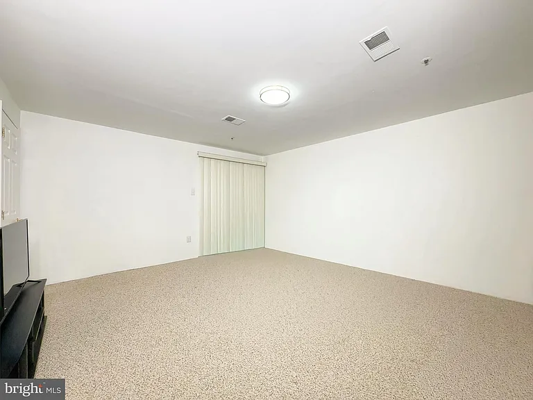 7822 Quill Point Dr — Photo 22