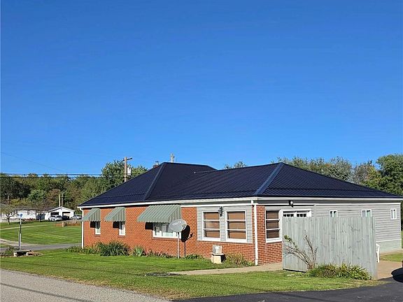 2nd image of 300 Craft Moore Rd