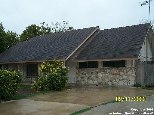 1st image of 514 E PETALUMA BLVD