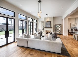 5737 Bayou Glen Rd, Houston, TX 77057