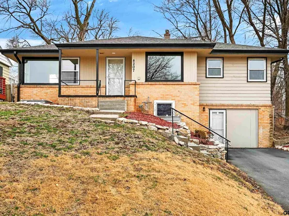 4207 Camden Ave, Omaha, NE 68111