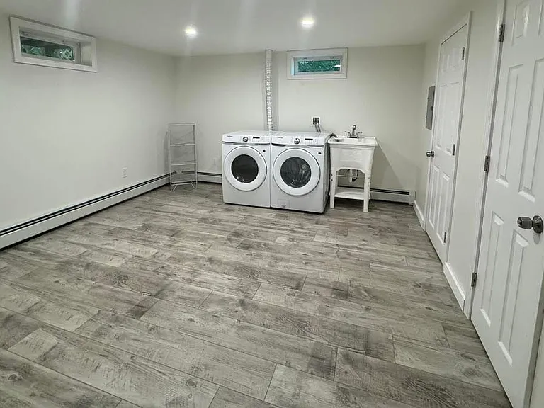 1270 Riverside Dr — Photo 16