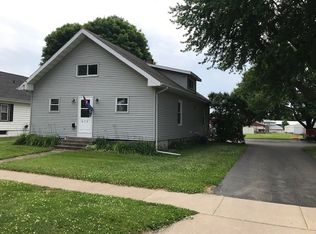 611 Genesee Ave, Morrison, IL 61270