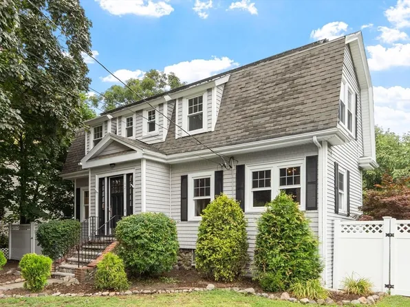 621 High St, Medford, MA 02155