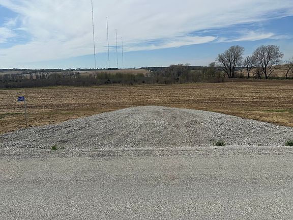 3rd image of 55080 250th St