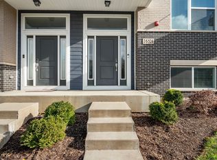 3S524 Cambridge Ct, Warrenville, IL