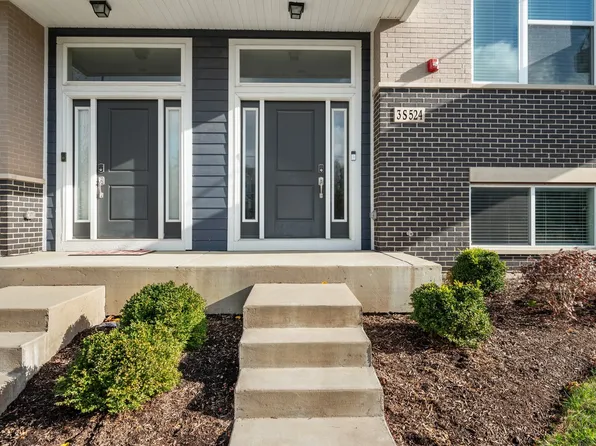 3S524 Cambridge Ct, Warrenville, IL 60555