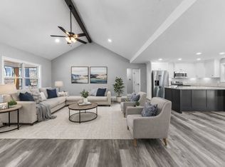 72 Periwinkle Path, Leoma, TN 38468