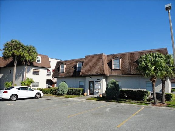5th image of 9218 Tudor Dr #P102