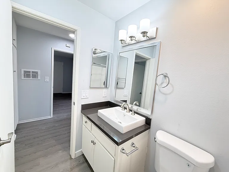 12521 Centralia St #51 — Photo 11