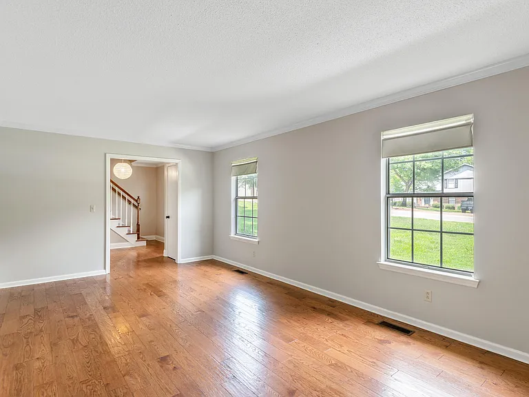7830 Cove Ridge Dr — Photo 11