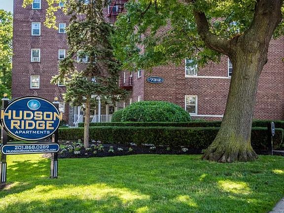 2nd image of 7312 Boulevard East APT 5B
