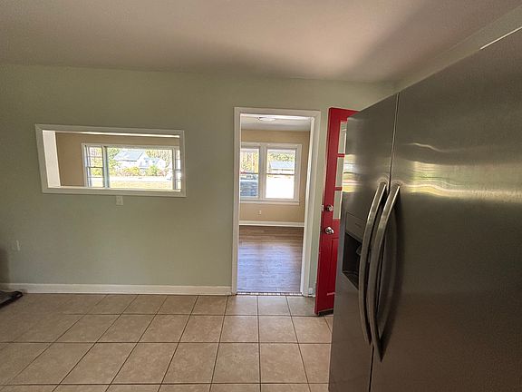 5th image of 3812 Buffaloe Rd