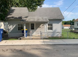 513 S 5th St, Festus, MO 63028