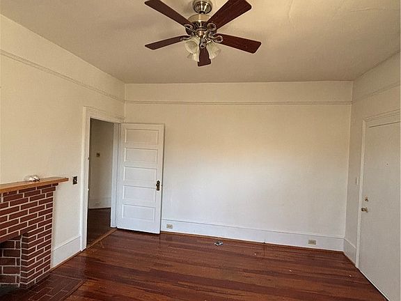 4th image of 75 Arch St