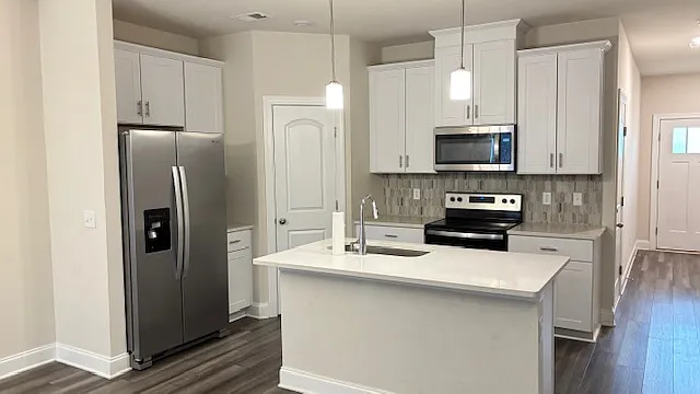 1523 Olympic Ln #202 — Photo 3