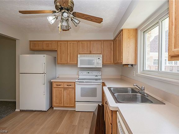 4th image of 6478 State Rd APT G12