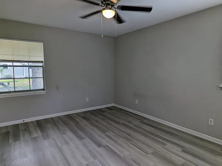 613 Franklin St — Photo 10