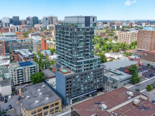 203 Catherine St #601, Ottawa, ON K2P 1J5