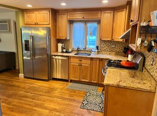 263 School St, Watertown, MA 02472