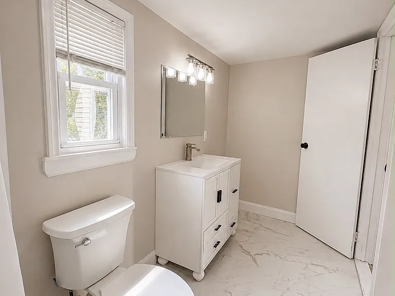 22 Leland Ave — Photo 10