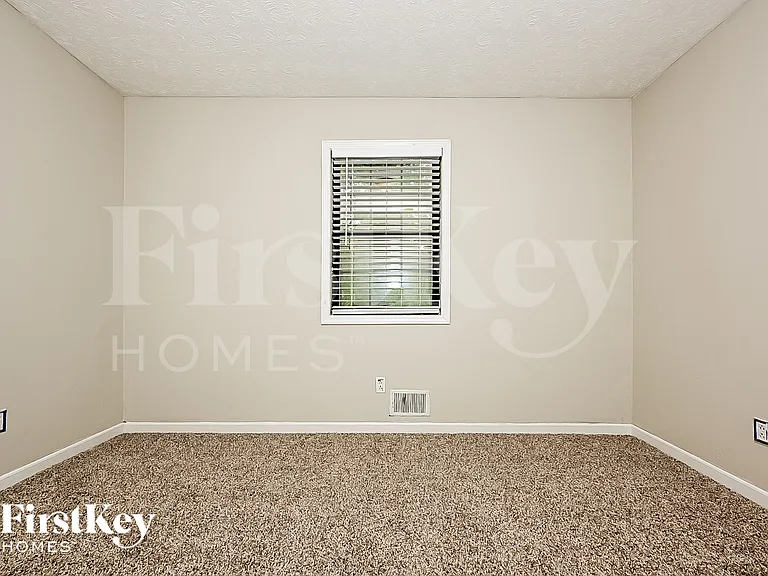 466 Birch Ln SE — Photo 13