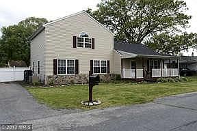 2nd image of 1037 6th St