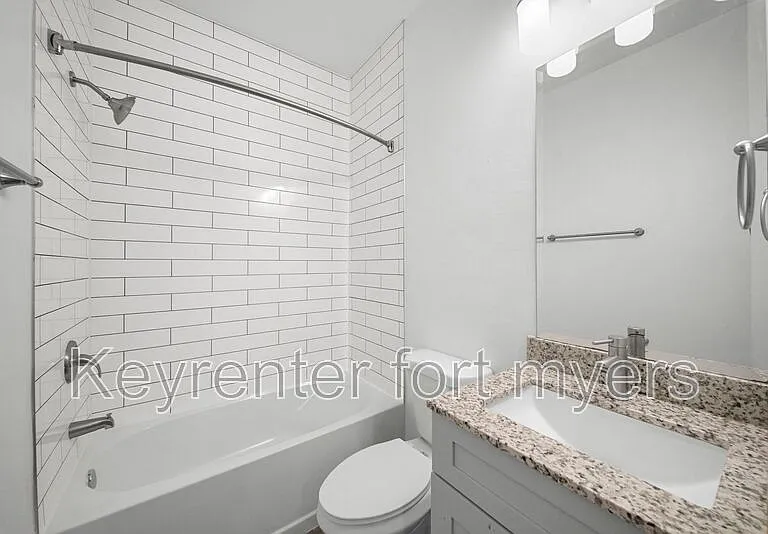 26483 Sandhill Blvd — Photo 15