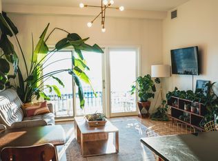 1950 N Logan St APT 909, Denver, CO 80203