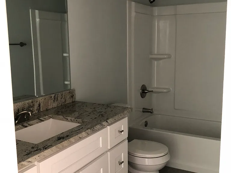 4 Jasmine Pl — Photo 16