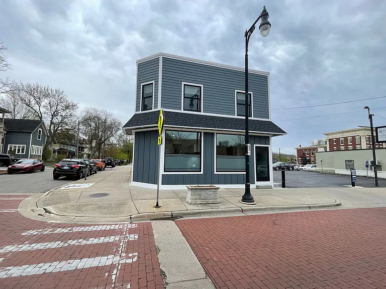 203 Warren Ave SE — Photo 22