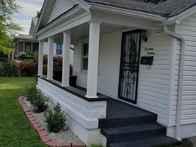 1416 Indiana Ave — Photo 15