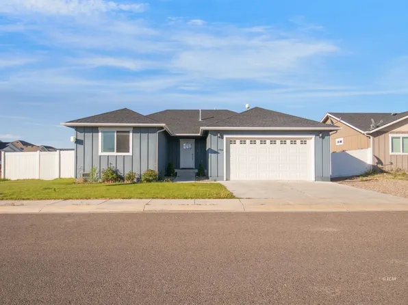 1706 Flagstone Dr, Elko, NV 89801