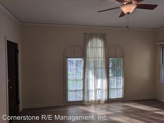 2nd image of 812 Orange Grove Ave APT 01
