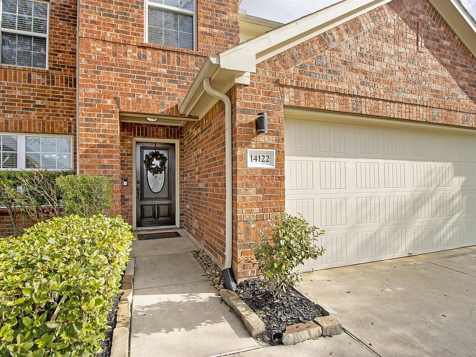 1st image of 14122 Brayford Place Dr