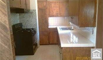 2nd image of 701 Hobart St